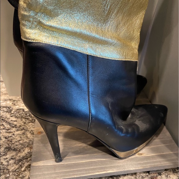 Gucci bootie 42 nice looking boots and looks good on - Picture 15 of 15